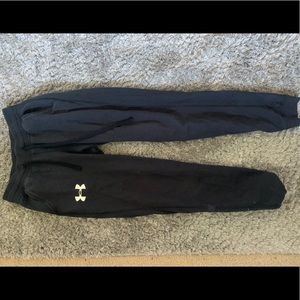 Black sweatpants